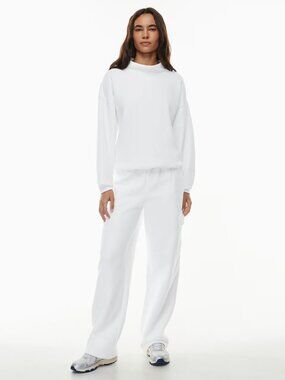 TNA Aritzia White Cargo Sweatpants Size L 🤍